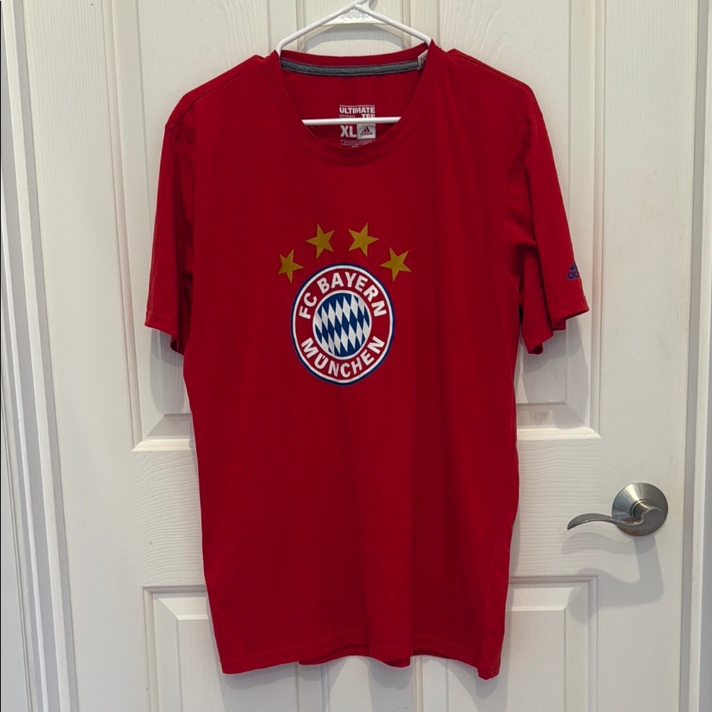Adidas Red FC Bayern Munich T-Shirt
